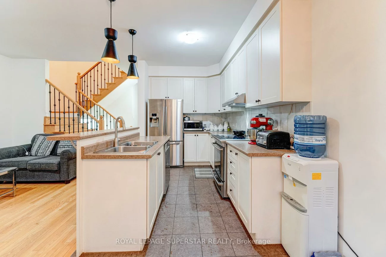 22, Merrickville, Bram West, Brampton