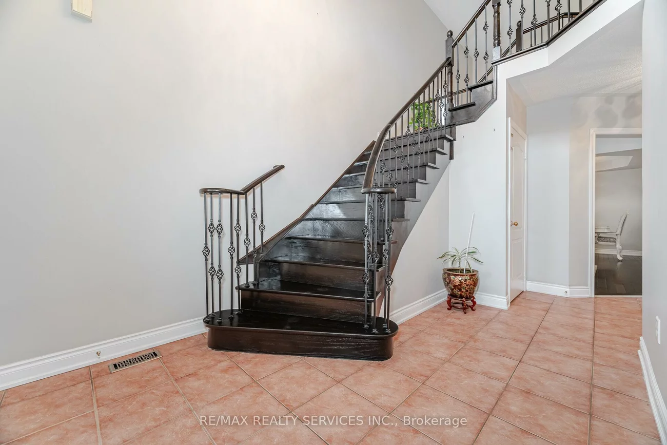 39, Rattlesnake, Sandringham-Wellington, Brampton