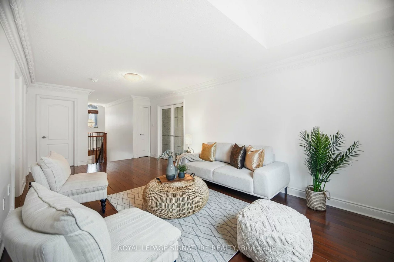 1592, Hallstone, Bram West, Brampton