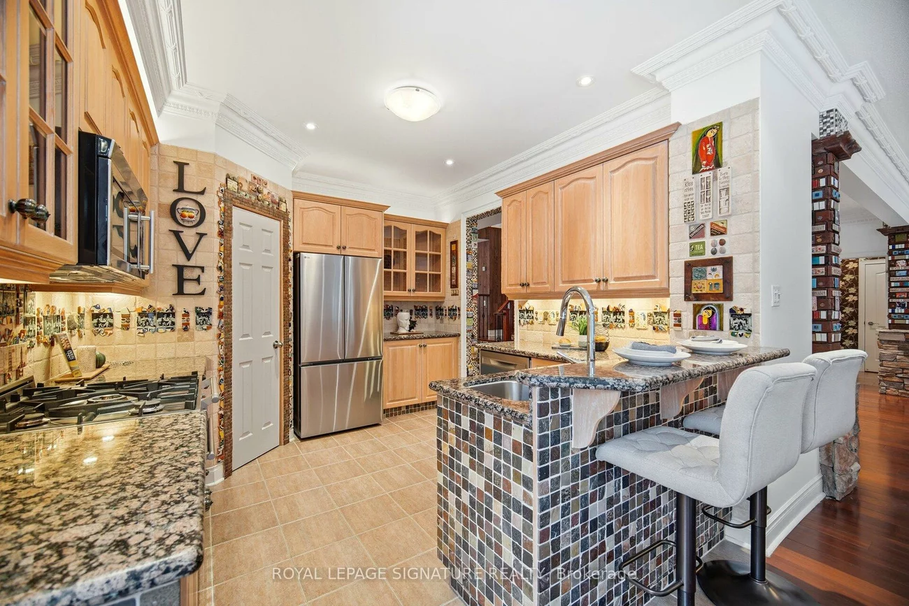 1592, Hallstone, Bram West, Brampton