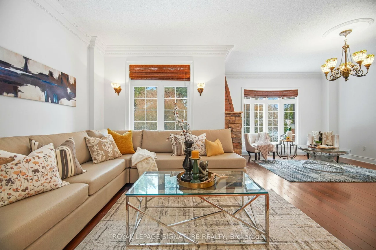 1592, Hallstone, Bram West, Brampton