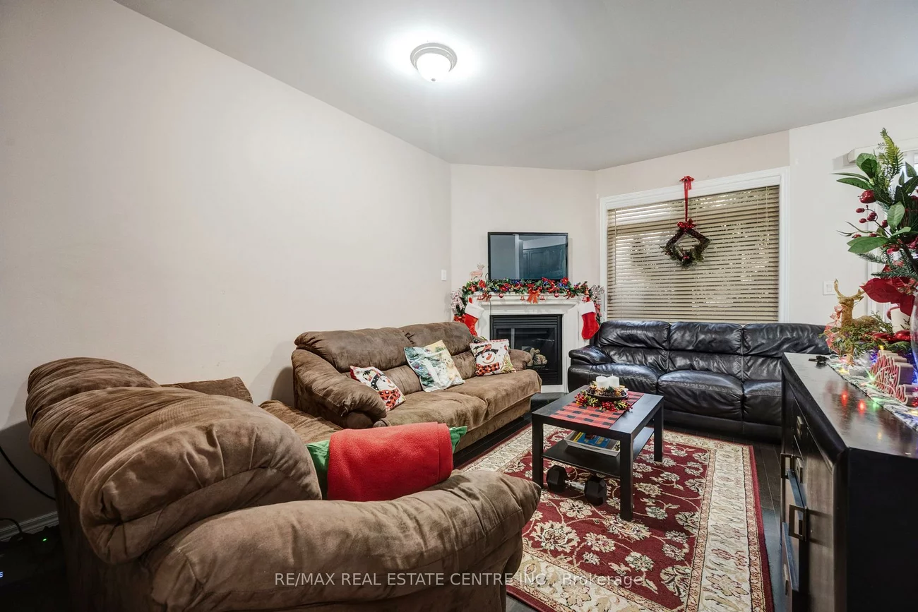 49, Wardsville, Bram West, Brampton