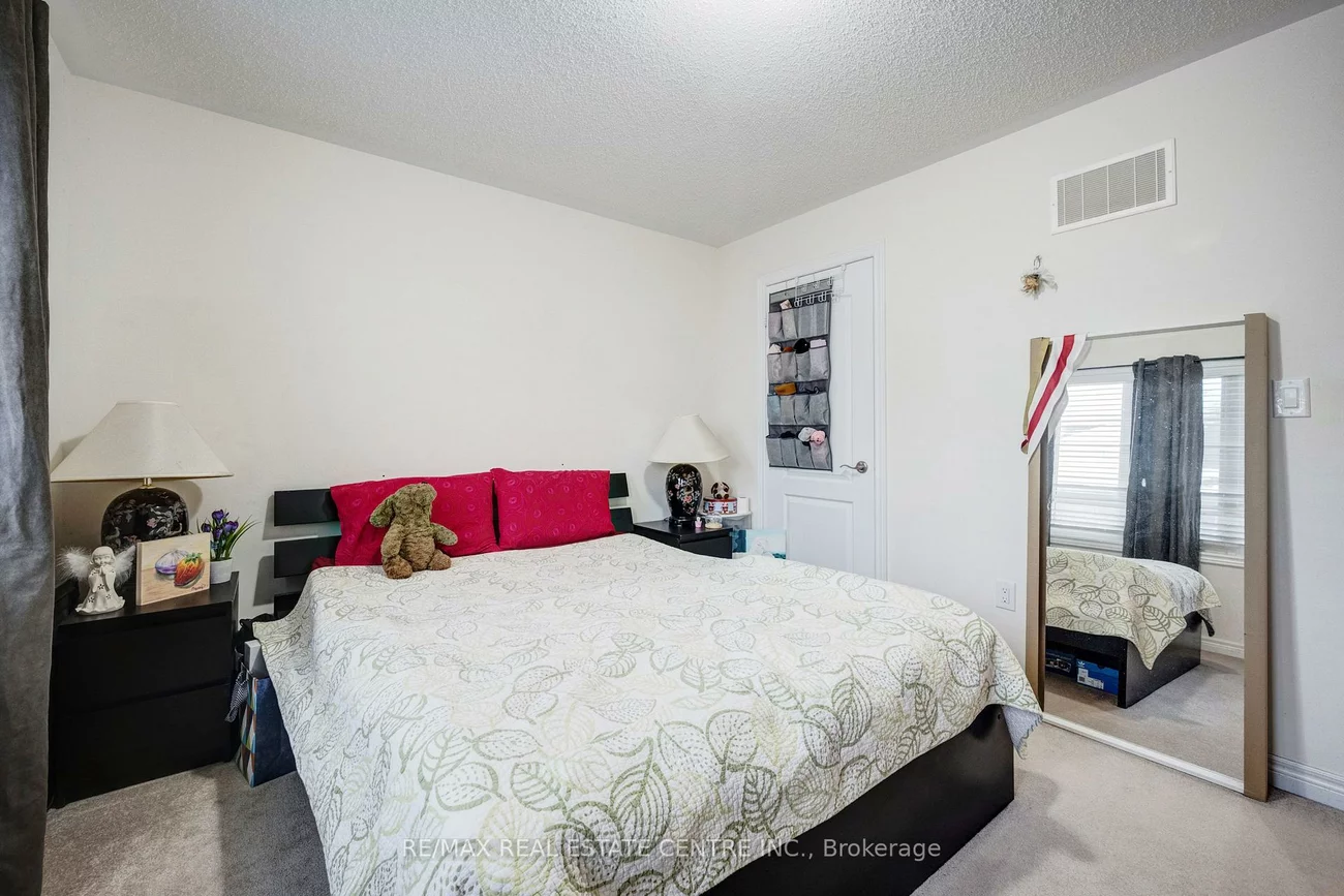 49, Wardsville, Bram West, Brampton