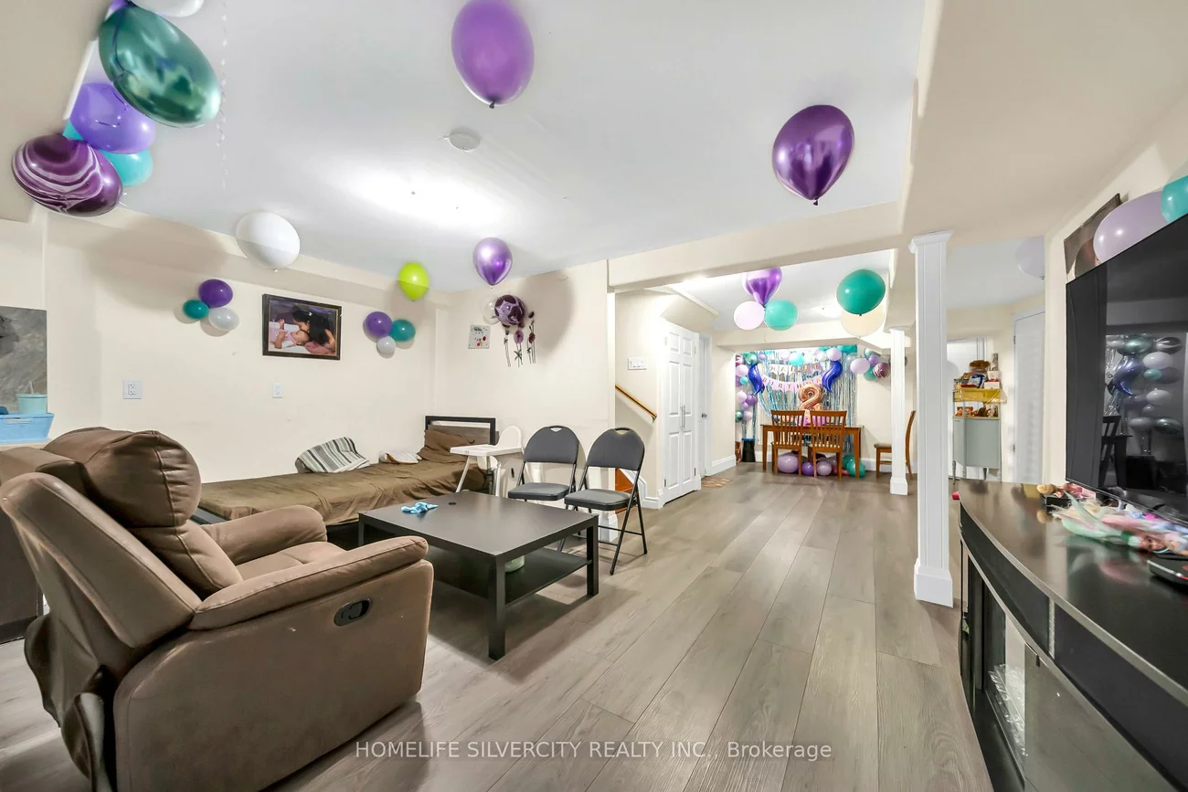 19, Vintage, Fletcher's Creek Village, Brampton