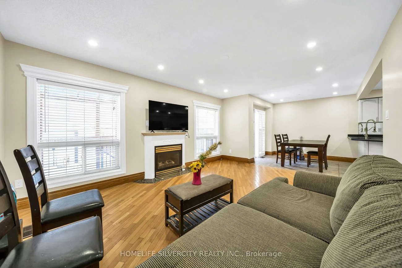 19, Vintage, Fletcher's Creek Village, Brampton