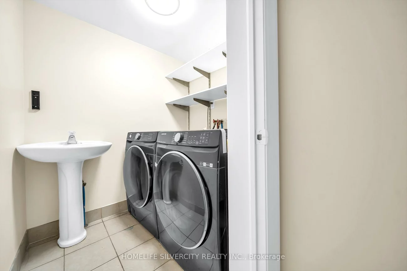 19, Vintage, Fletcher's Creek Village, Brampton