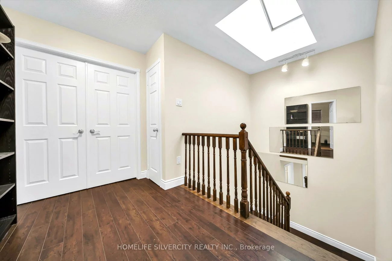 19, Vintage, Fletcher's Creek Village, Brampton