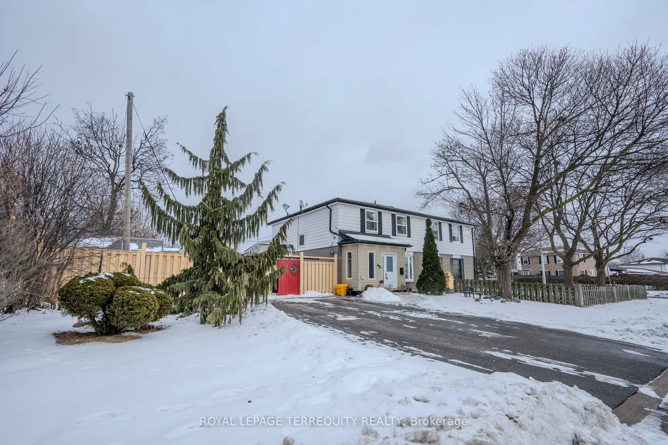 65, Dorset, Southgate, Brampton