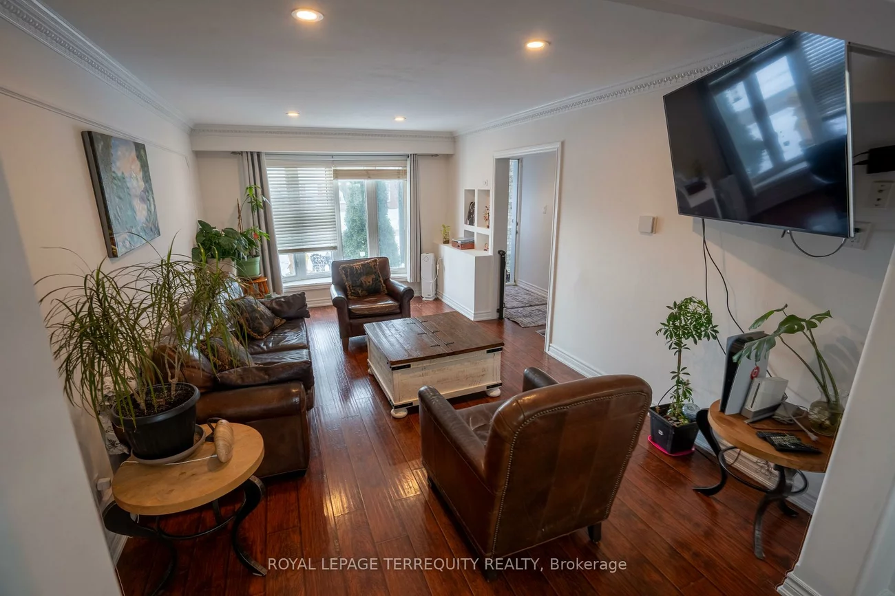 65, Dorset, Southgate, Brampton