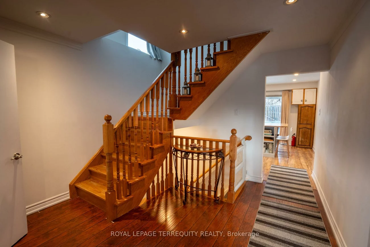 65, Dorset, Southgate, Brampton