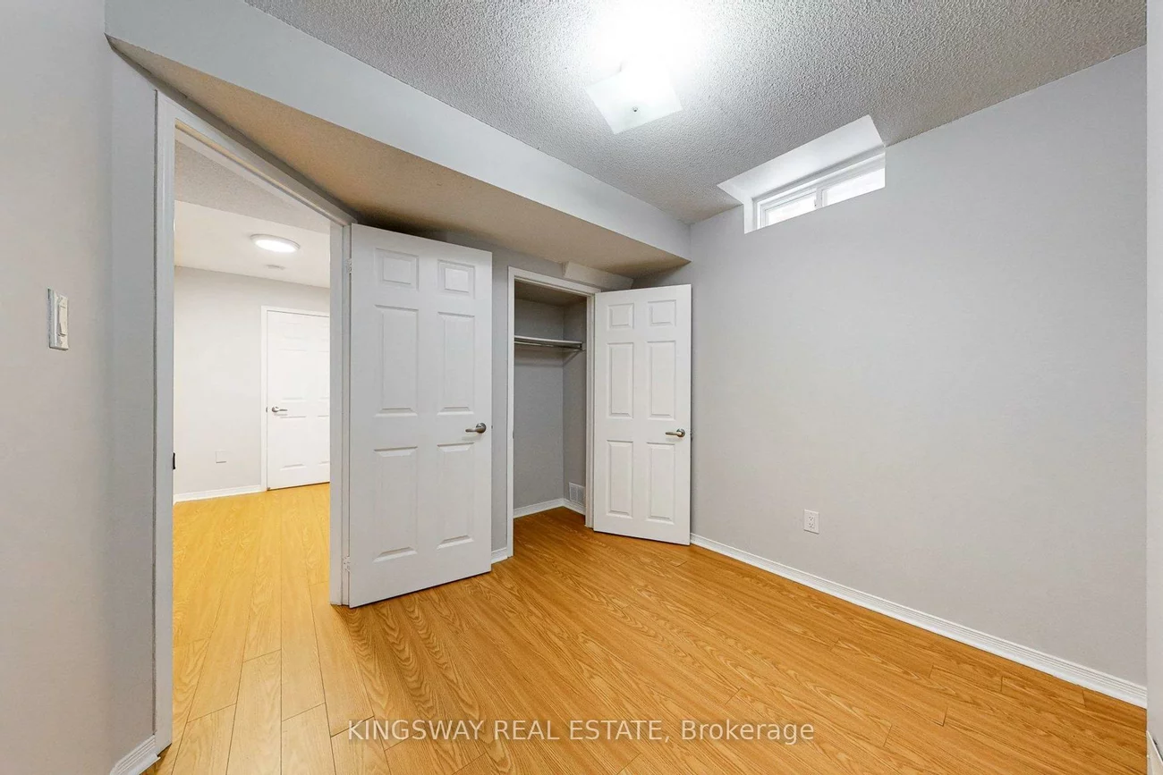 84, Abbotsbury, Credit Valley, Brampton