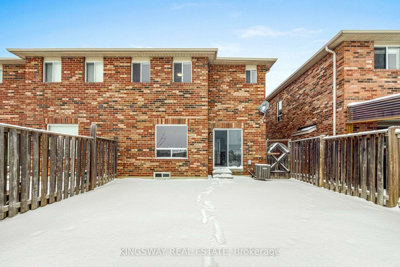 84, Abbotsbury, Credit Valley, Brampton