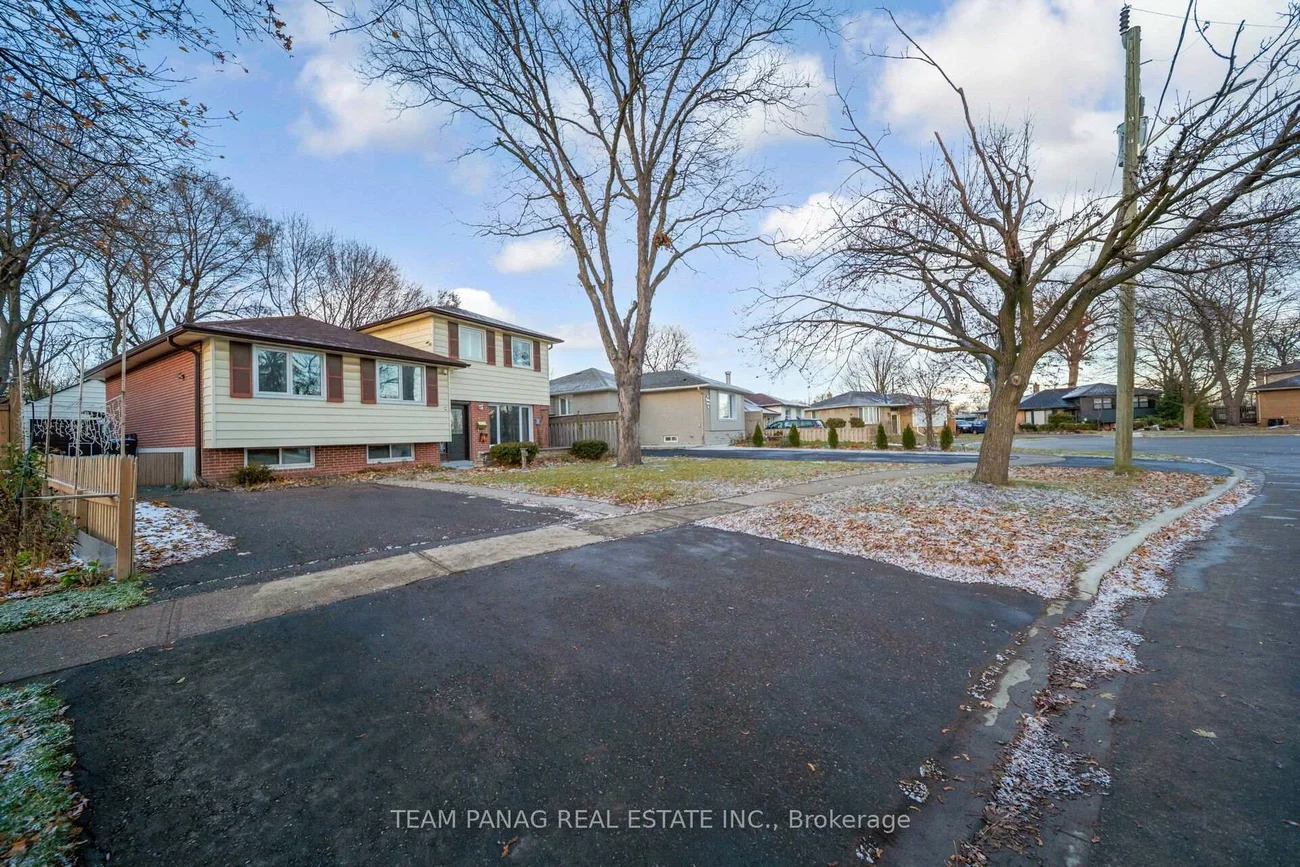30, Parkway, Northwood Park, Brampton