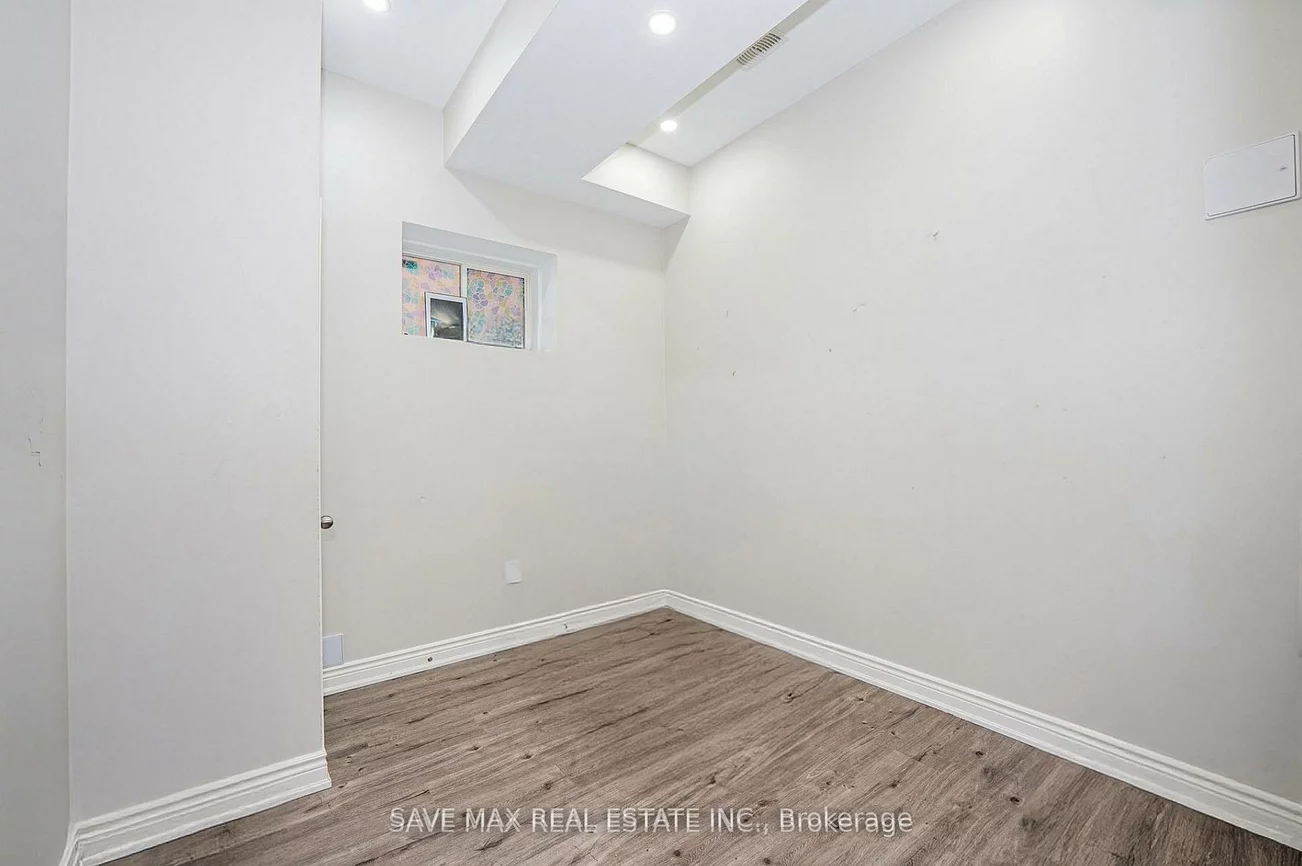 254, Fandango, Credit Valley, Brampton