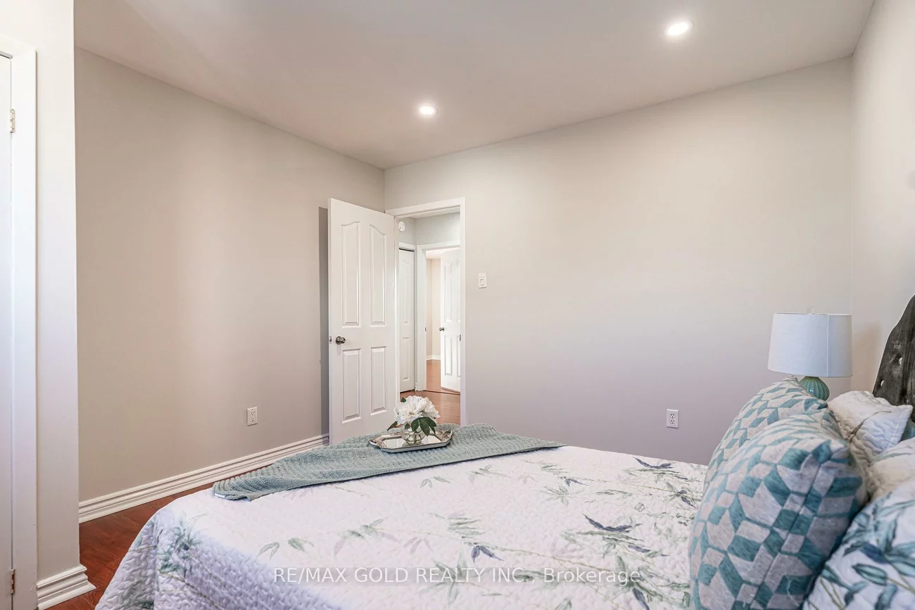 9, Dalton, Southgate, Brampton