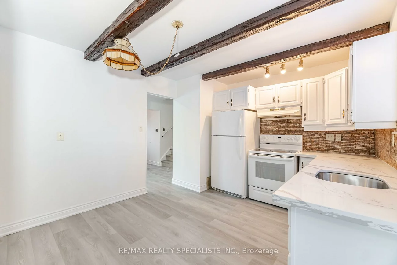 38, Dunblaine, Southgate, Brampton