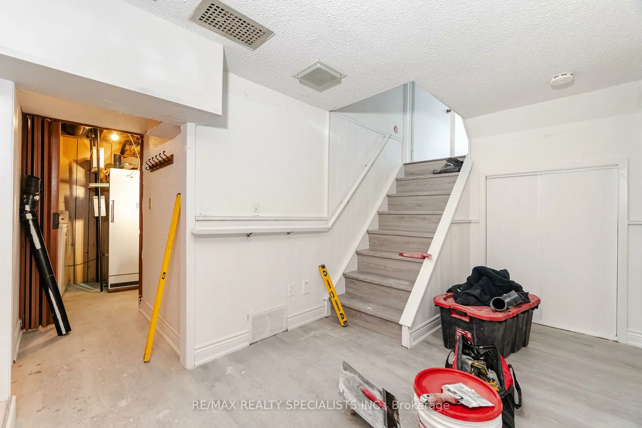 38, Dunblaine, Southgate, Brampton