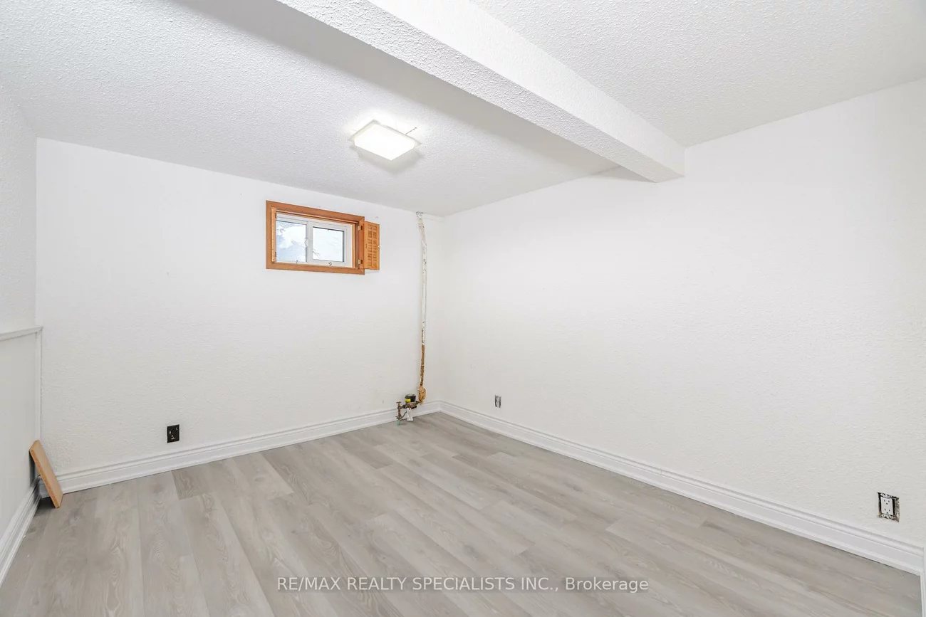 38, Dunblaine, Southgate, Brampton