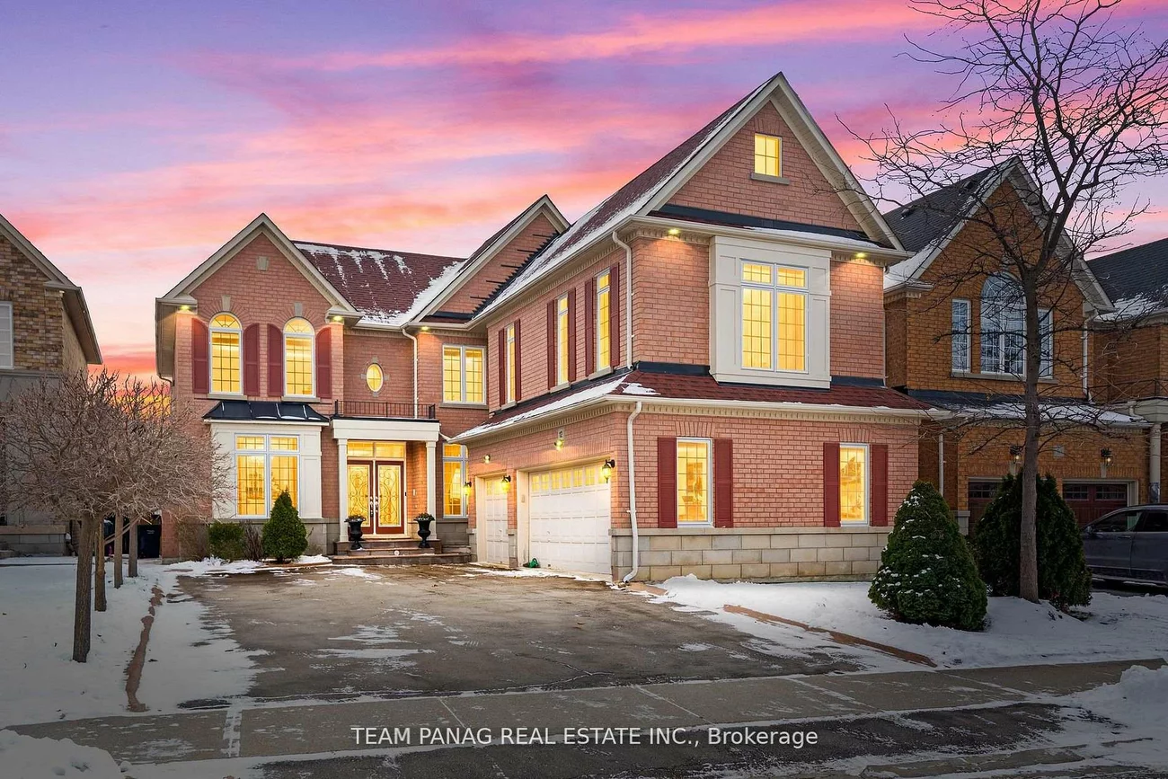 12, Concorde, Vales of Castlemore North, Brampton