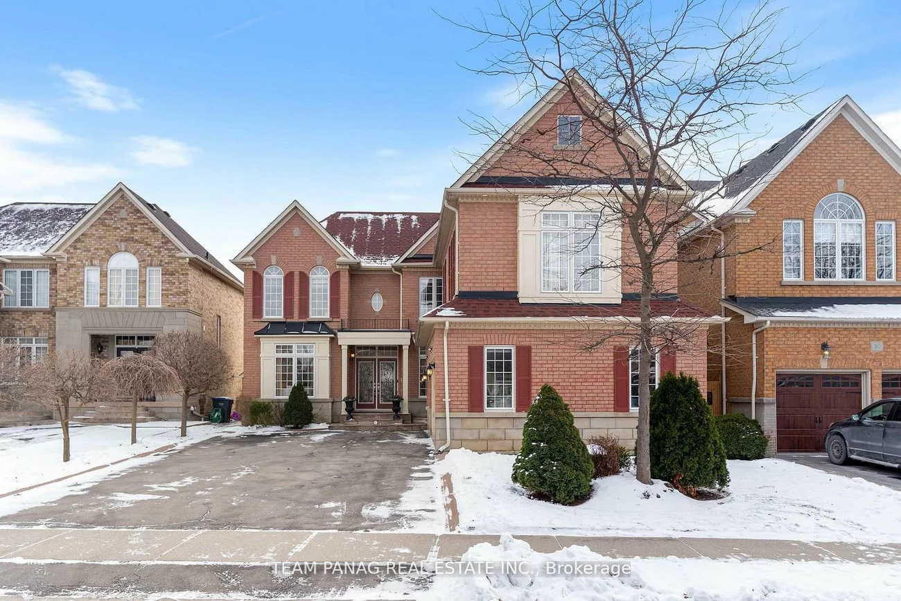 12, Concorde, Vales of Castlemore North, Brampton