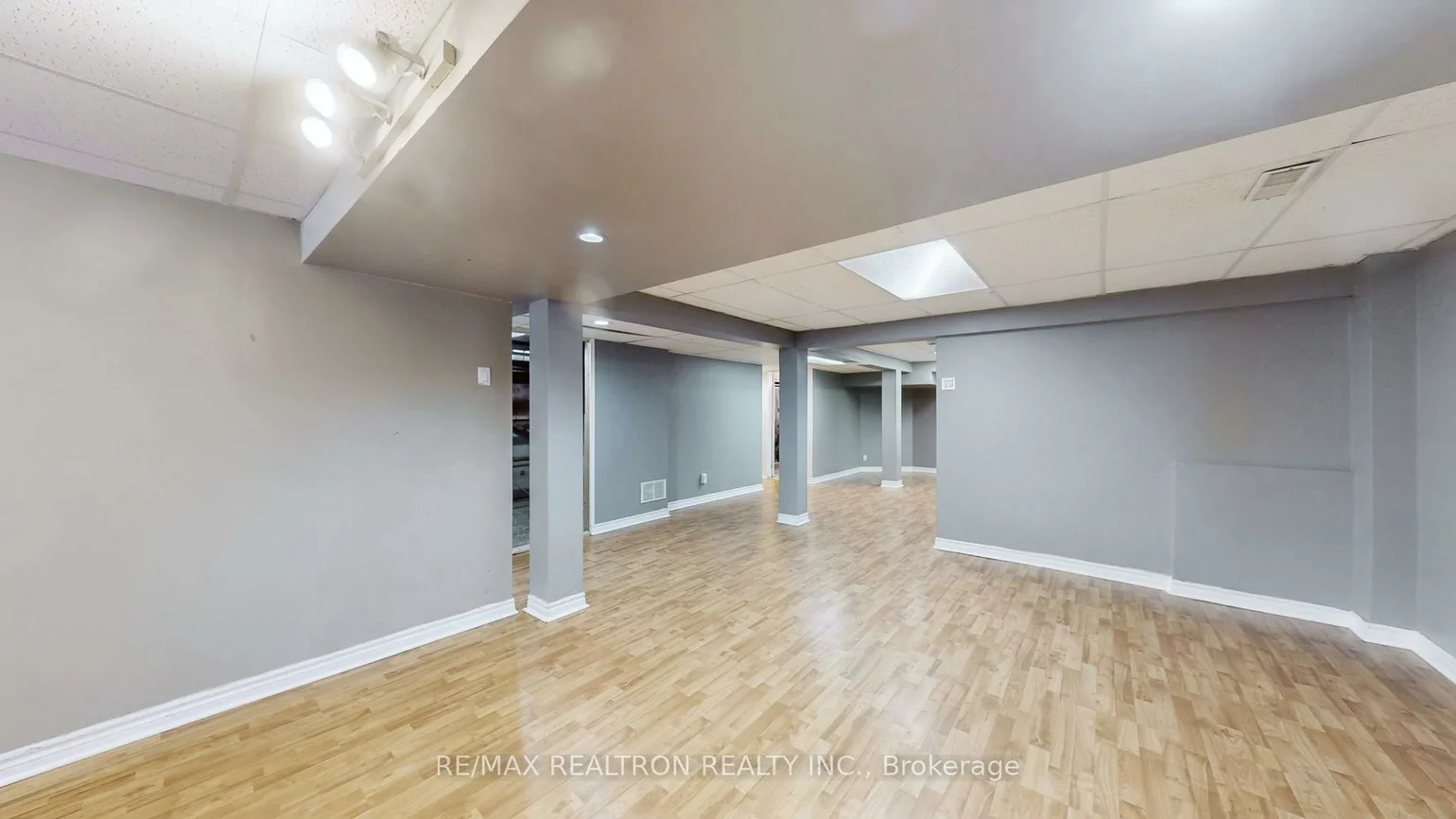 147, Porchlight, Fletcher's Creek Village, Brampton