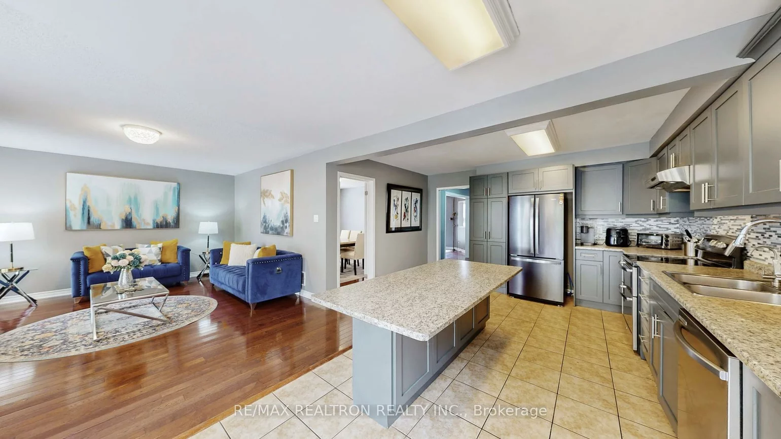 147, Porchlight, Fletcher's Creek Village, Brampton