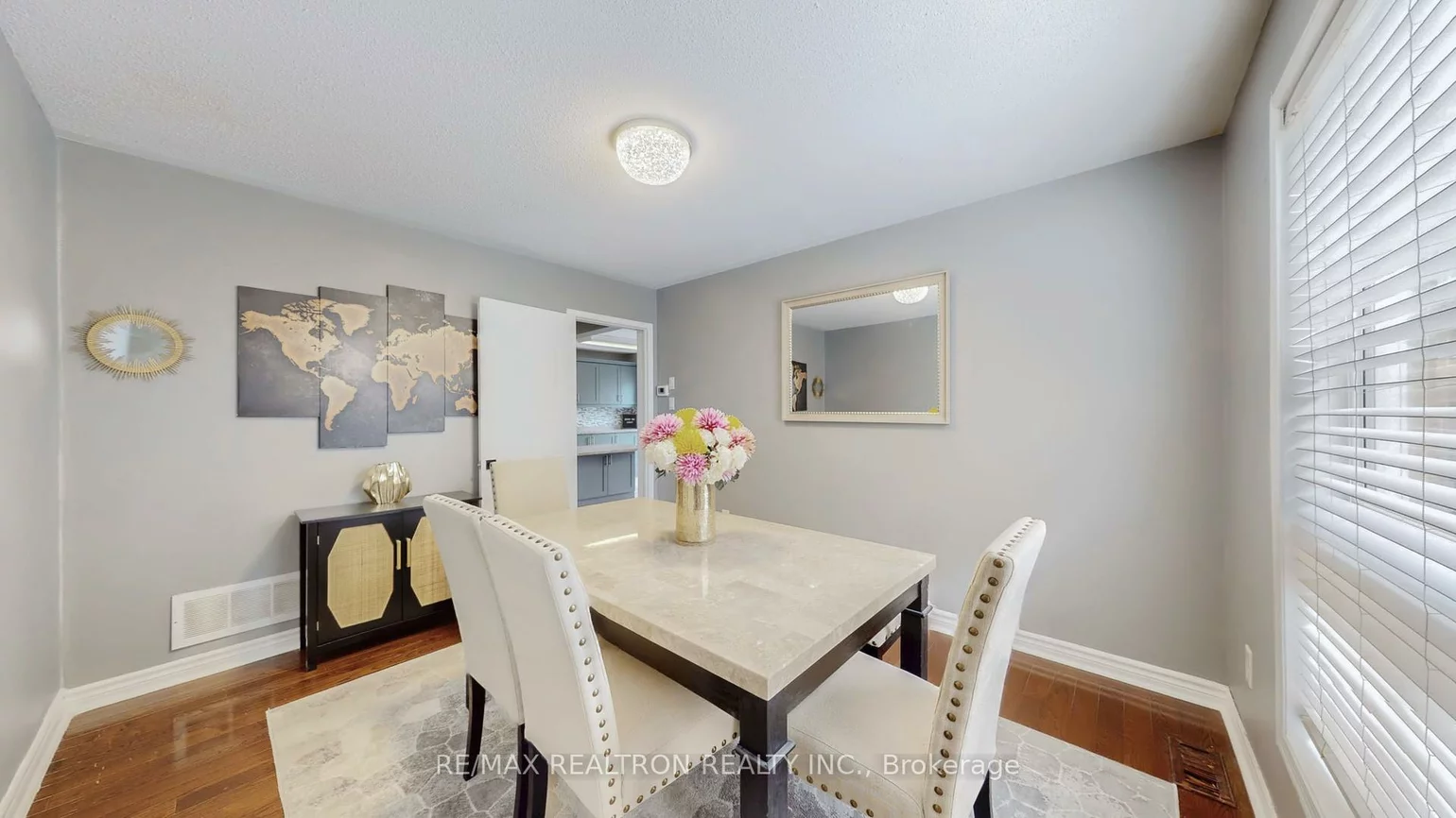 147, Porchlight, Fletcher's Creek Village, Brampton