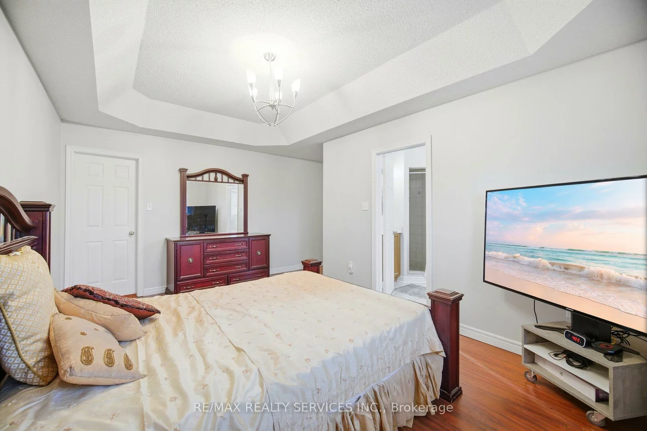 31, Seahorse, Madoc, Brampton