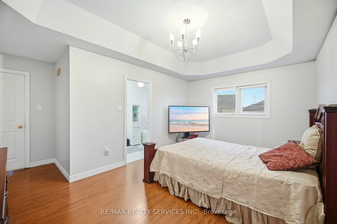 31, Seahorse, Madoc, Brampton