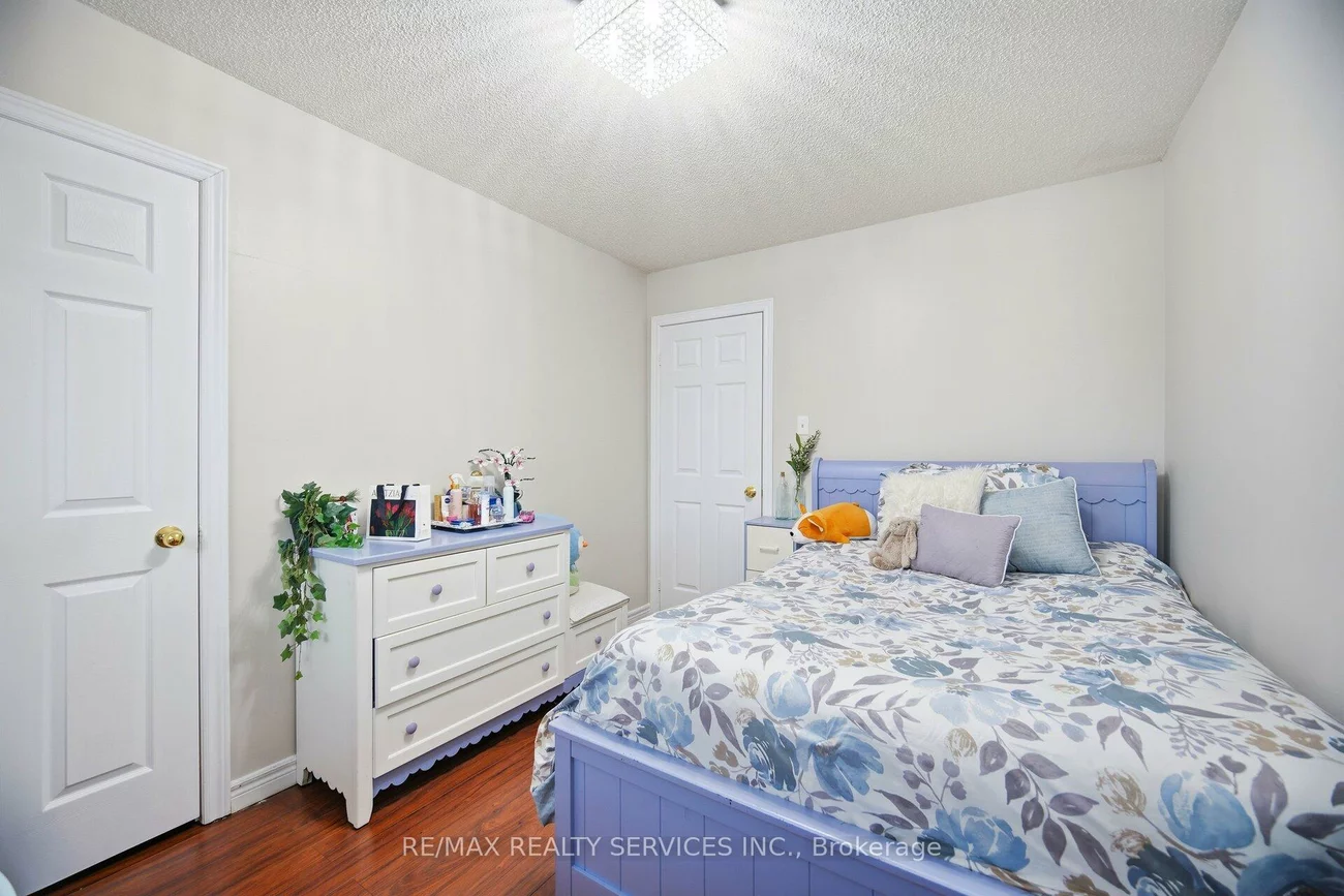 31, Seahorse, Madoc, Brampton