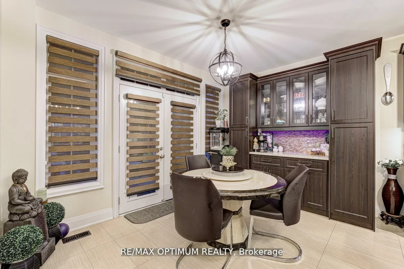 7, Legendary, Bram West, Brampton