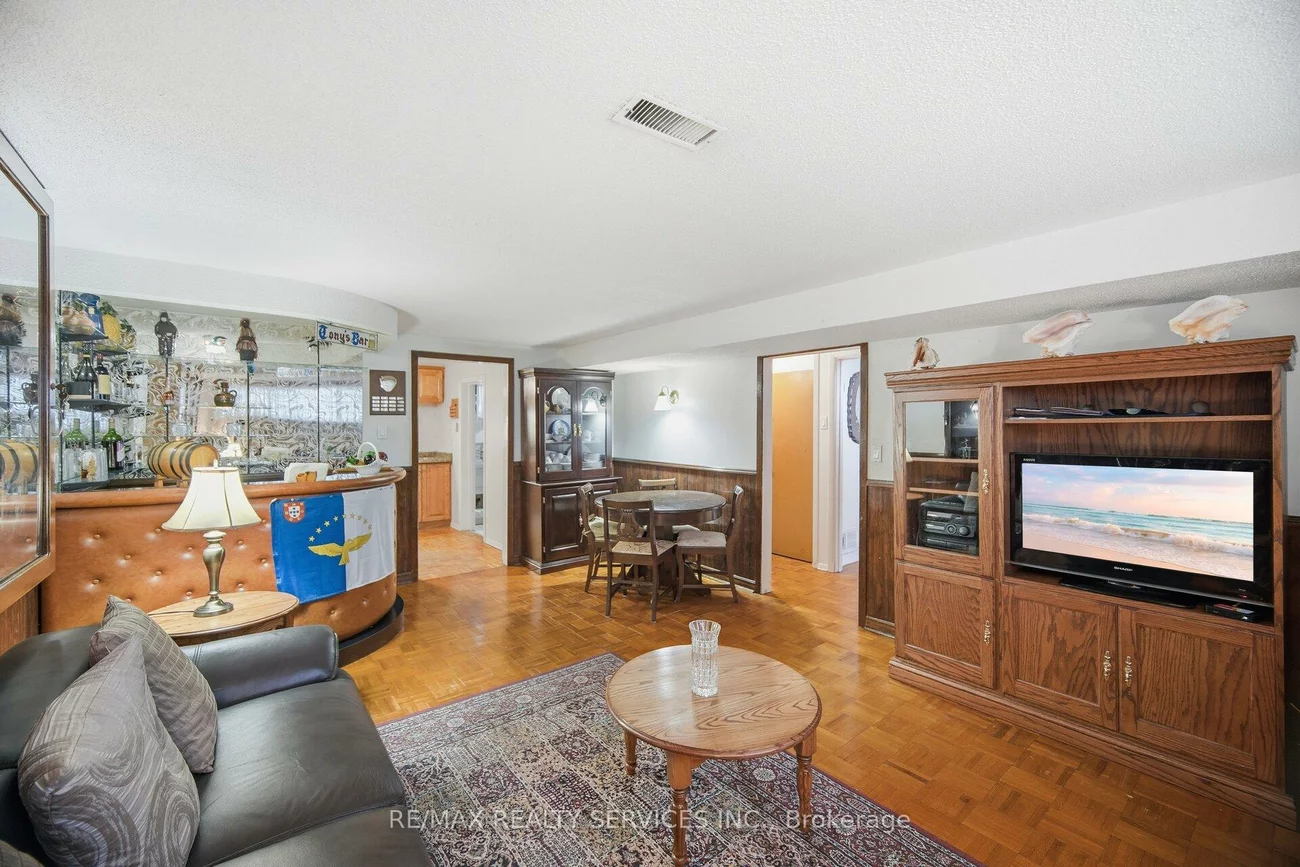 183, Vodden, Brampton North, Brampton