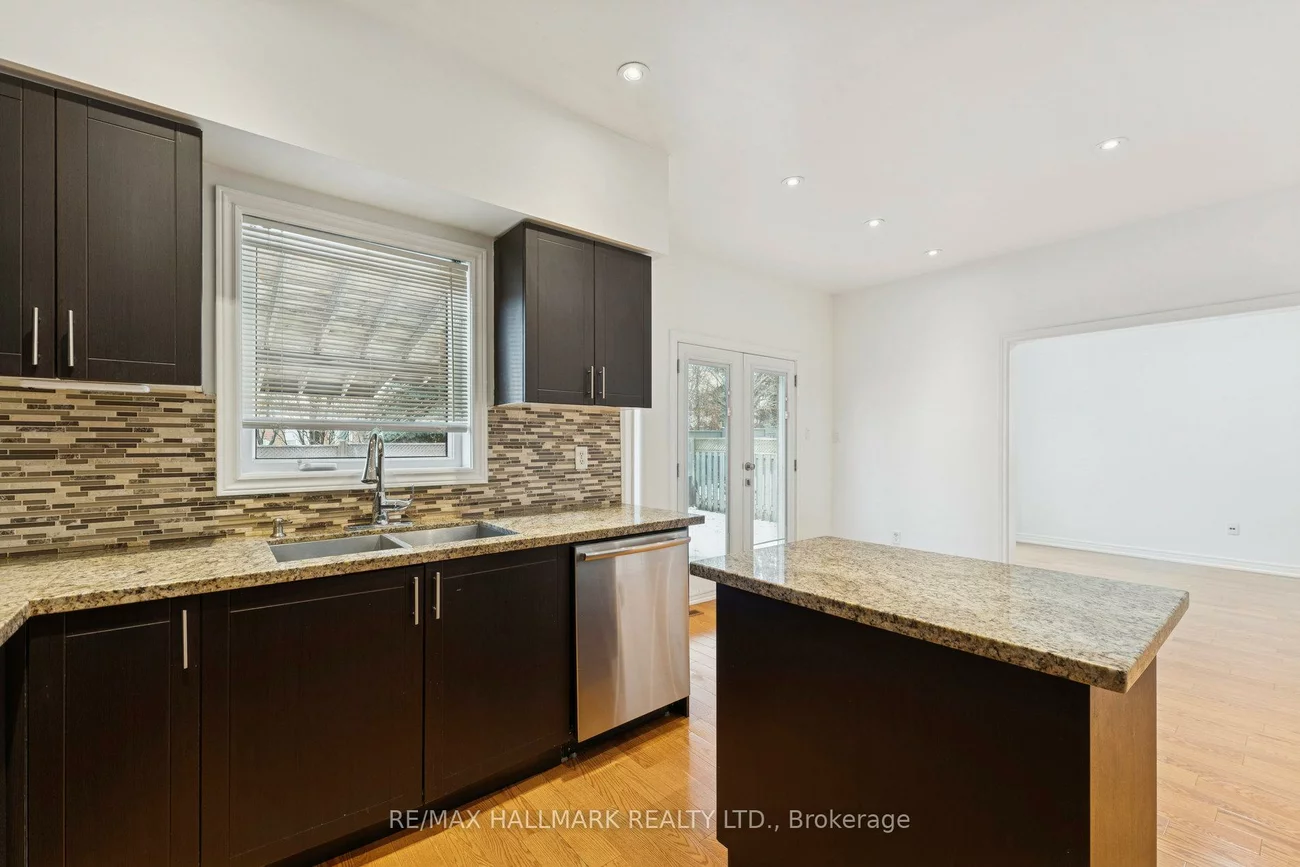 94, Olde Town, Fletcher's Creek Village, Brampton