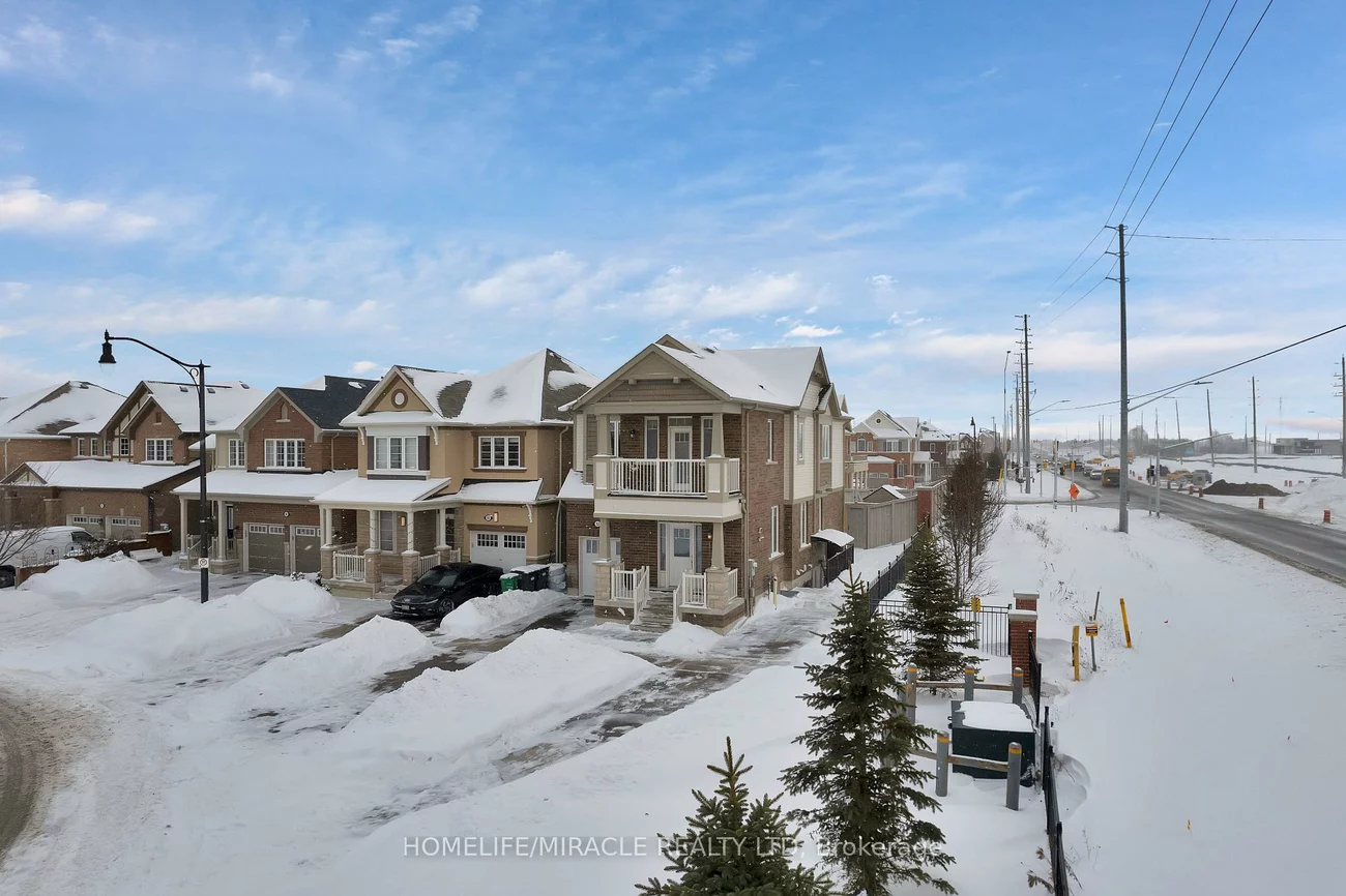 12, Ringway, Northwest Brampton, Brampton