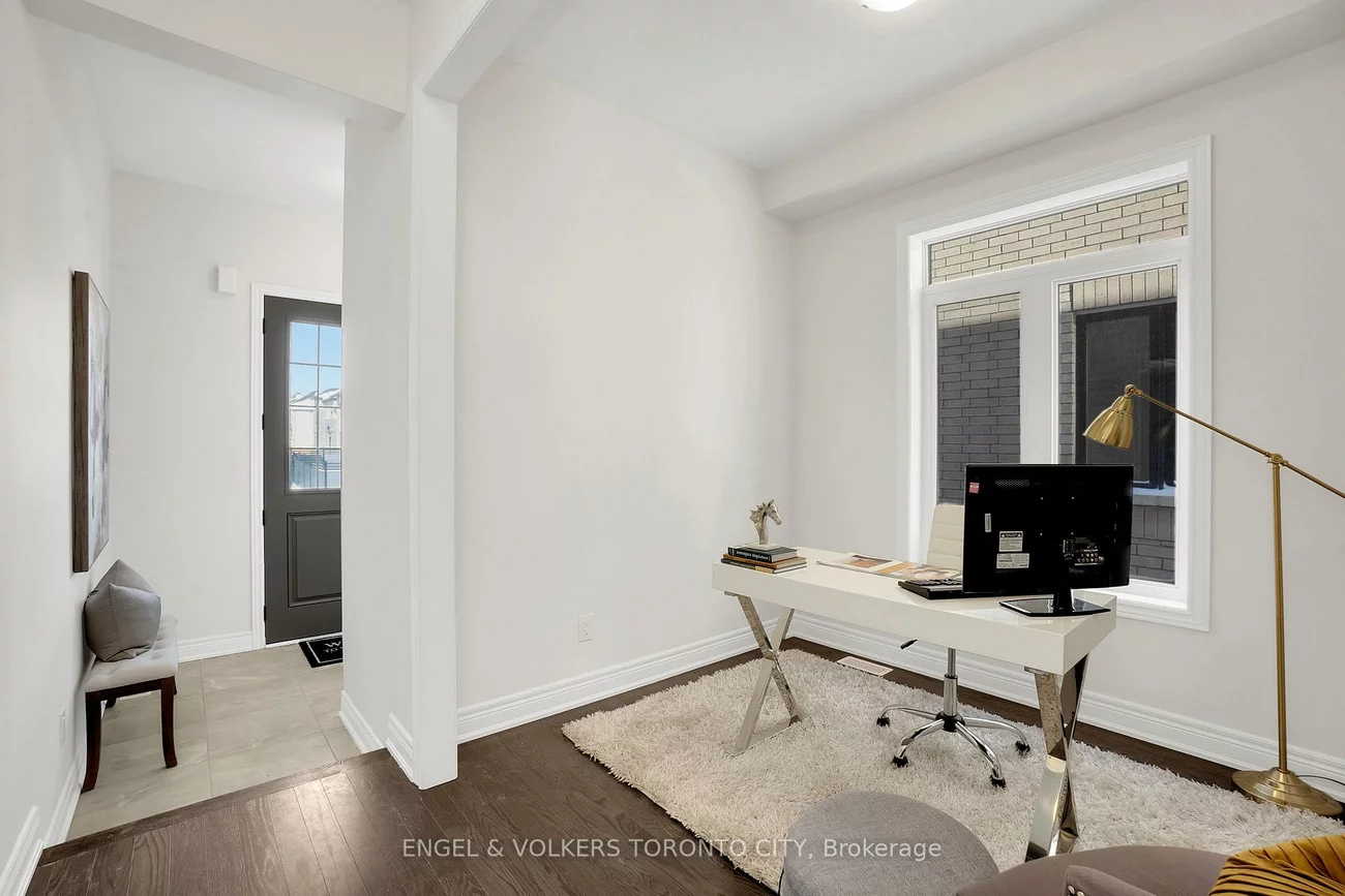 72, Claremont, Sandringham-Wellington North, Brampton