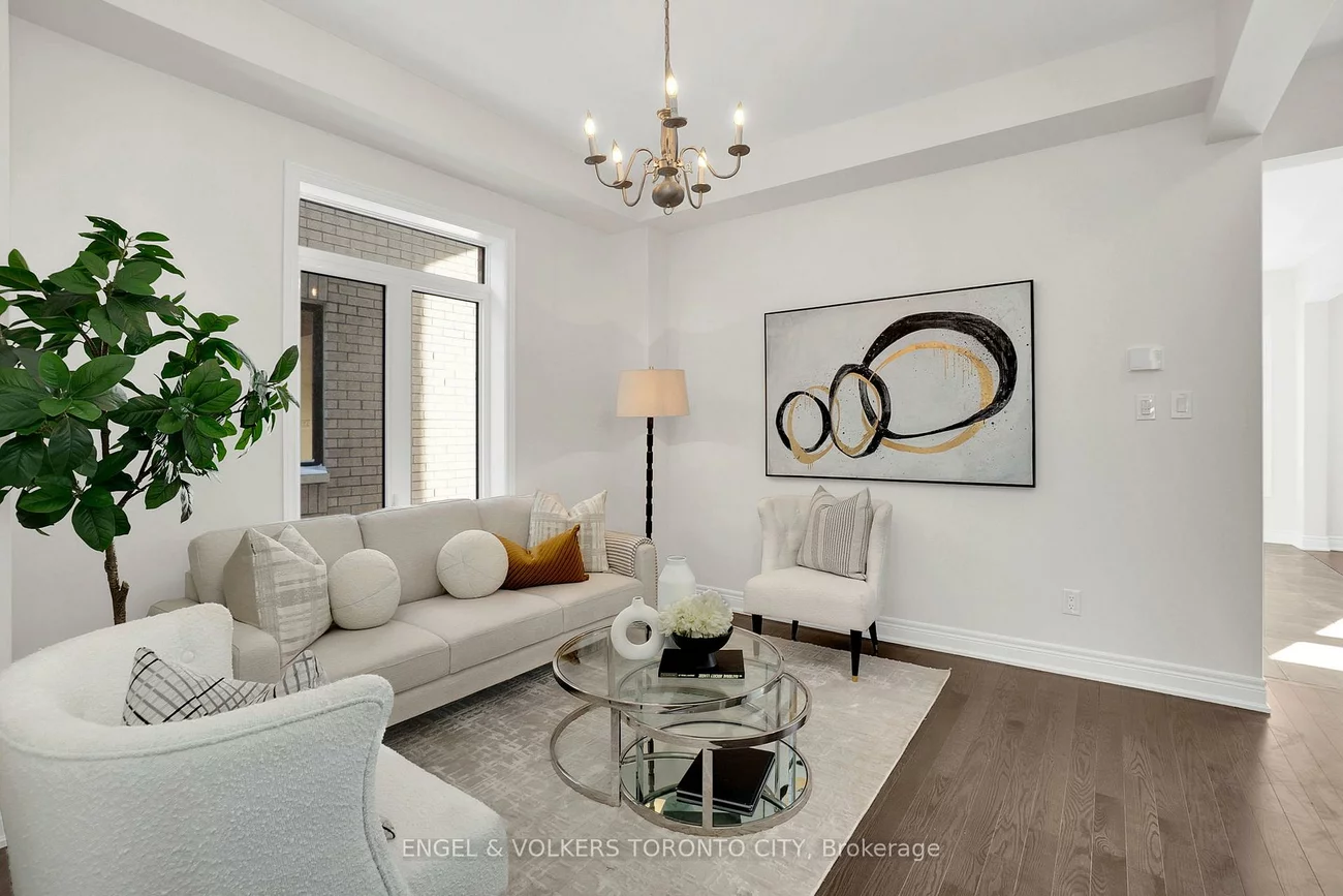 72, Claremont, Sandringham-Wellington North, Brampton