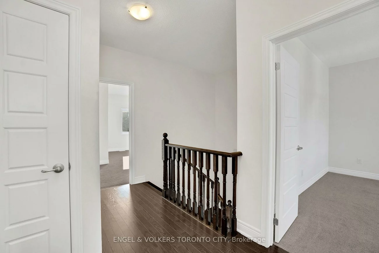 72, Claremont, Sandringham-Wellington North, Brampton