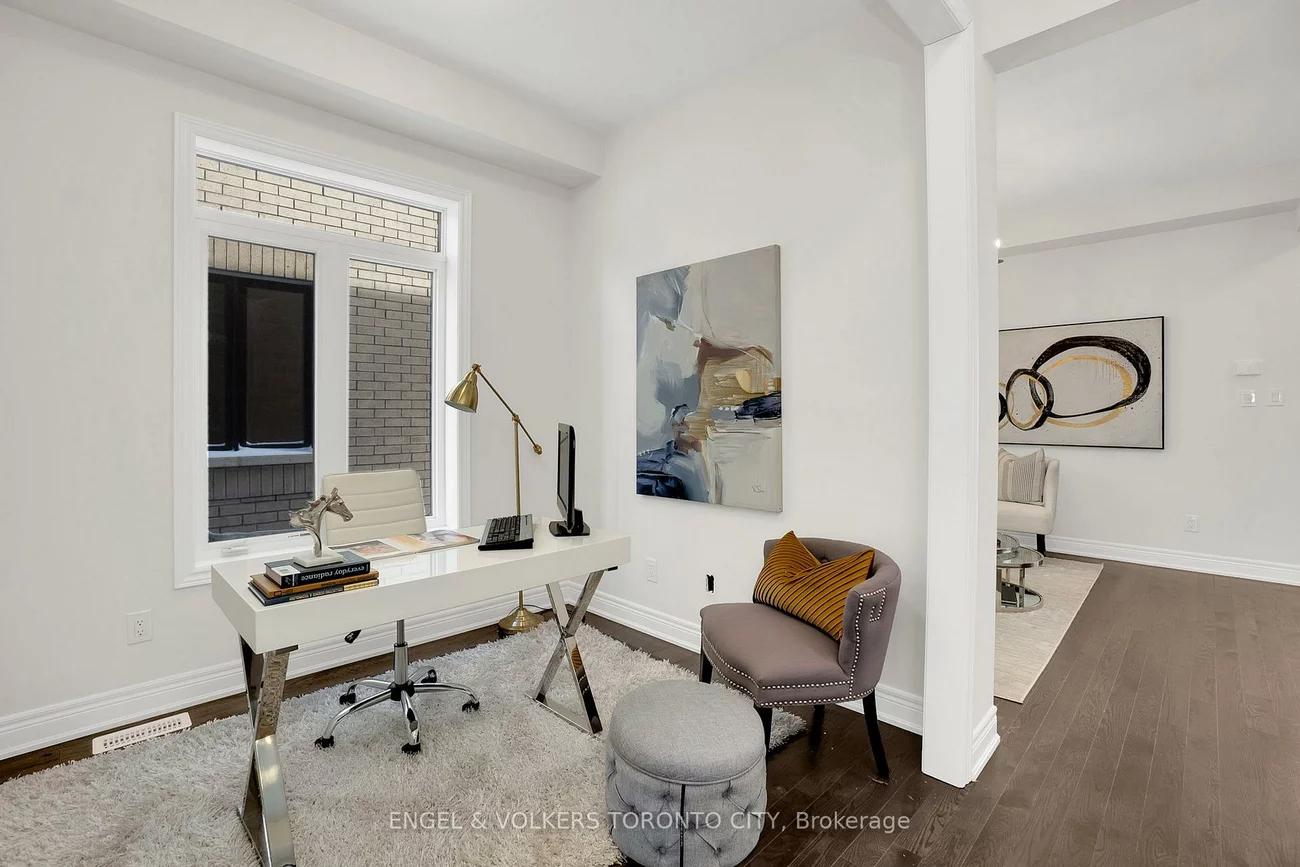 72, Claremont, Sandringham-Wellington North, Brampton