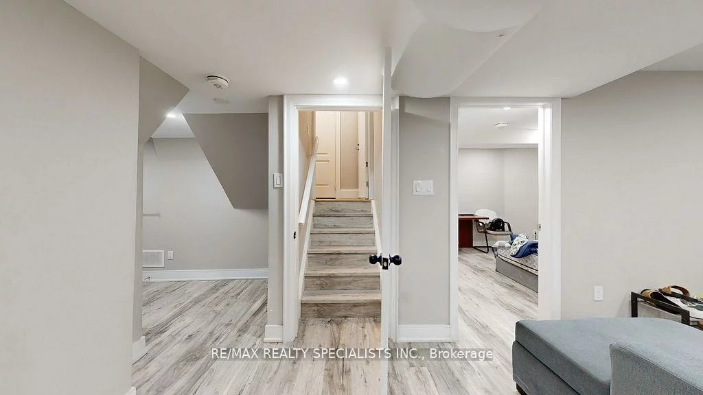 11, Wonder, Vales of Castlemore, Brampton