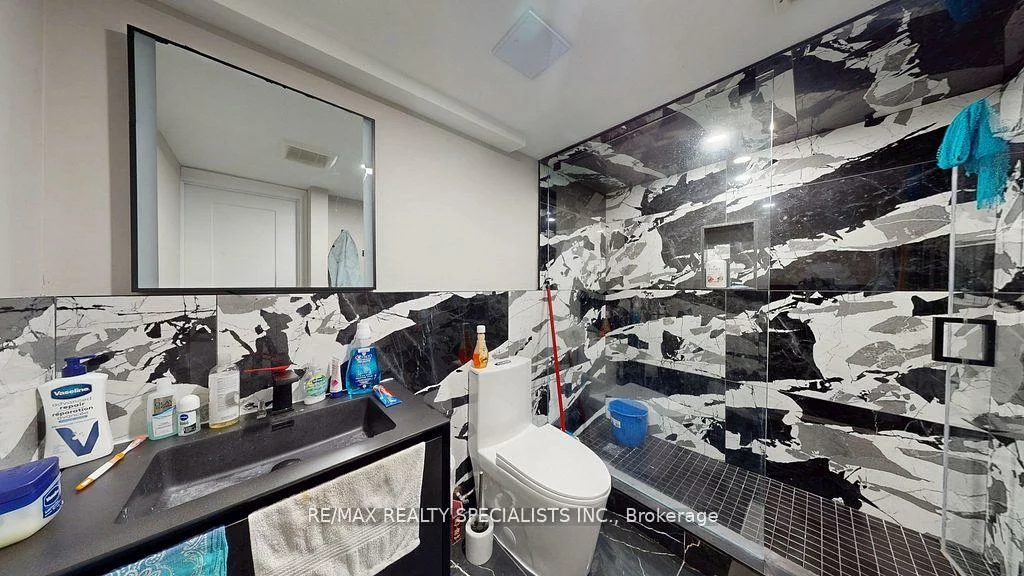 11, Wonder, Vales of Castlemore, Brampton