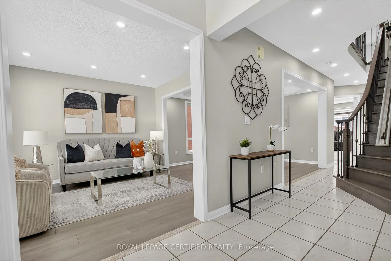 10, Verona, Vales of Castlemore, Brampton