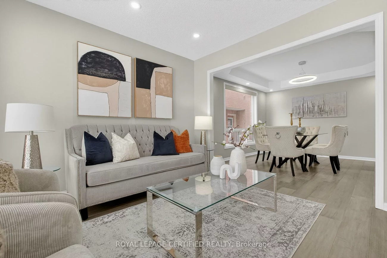 10, Verona, Vales of Castlemore, Brampton