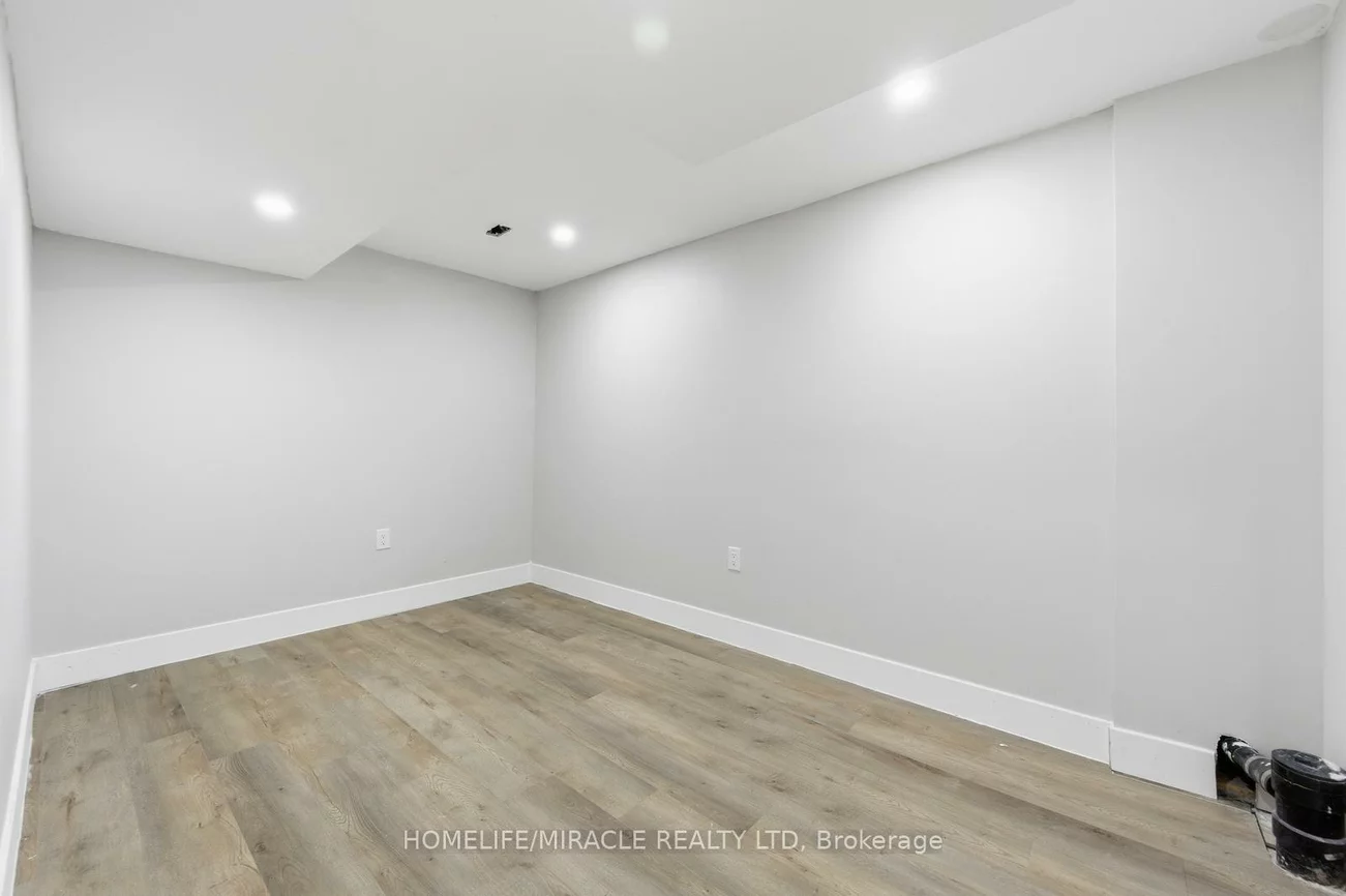 99, Spicebush, Credit Valley, Brampton