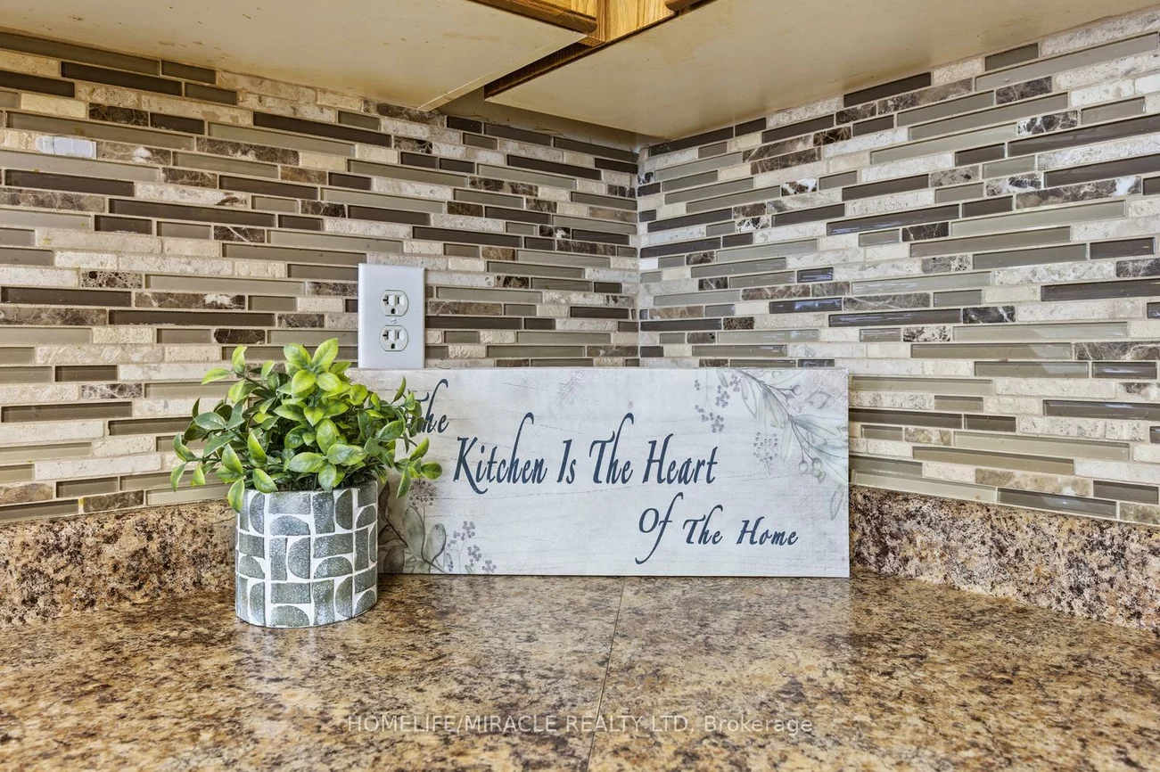 99, Spicebush, Credit Valley, Brampton