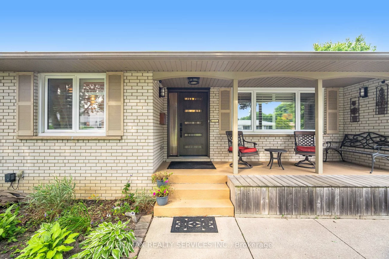 234, Elizabeth, Brampton South, Brampton