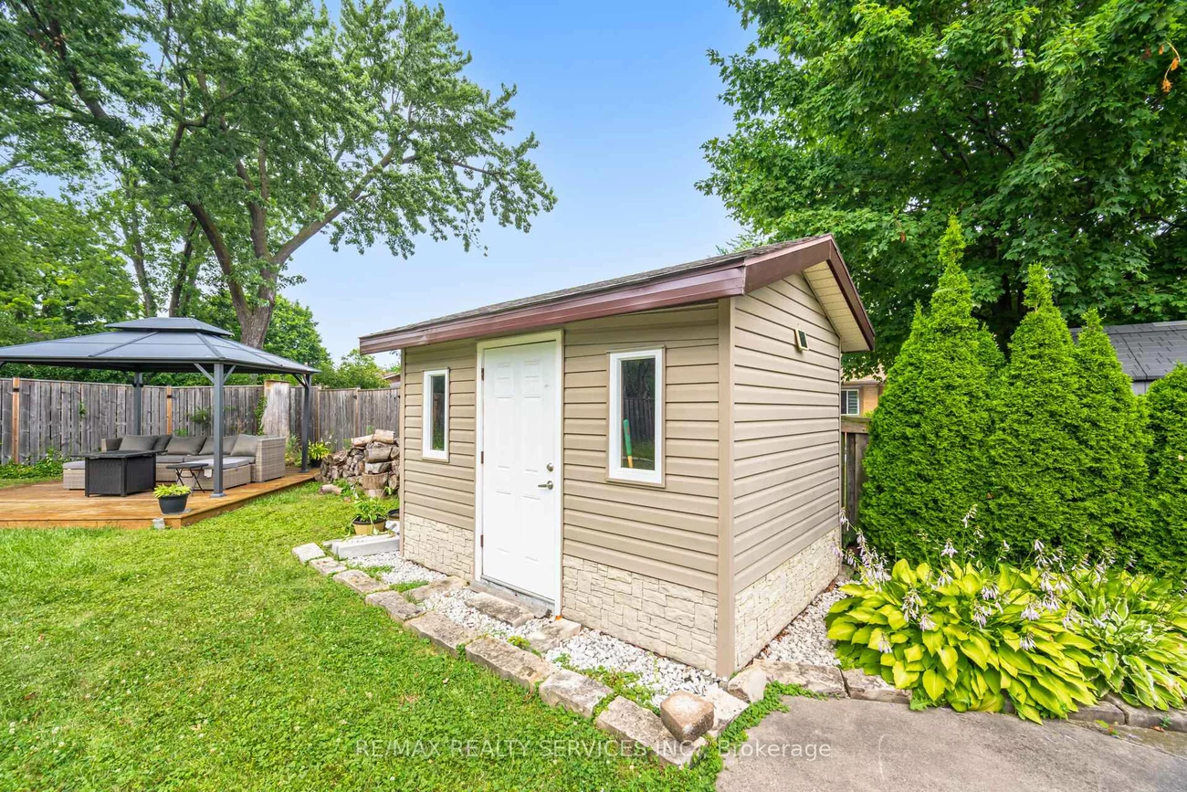 234, Elizabeth, Brampton South, Brampton