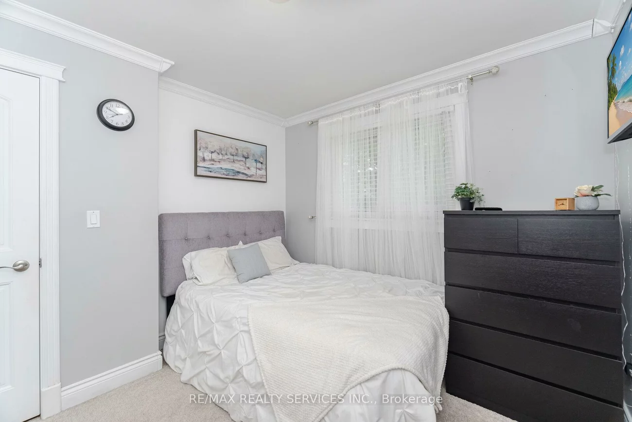 234, Elizabeth, Brampton South, Brampton