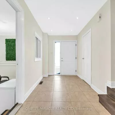 163, Beech, Brampton North, Brampton