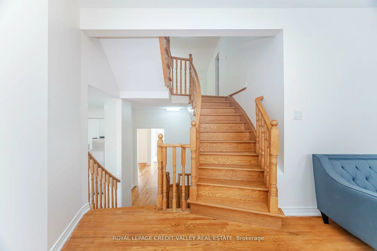 70, Blue Diamond, Bramalea North Industrial, Brampton