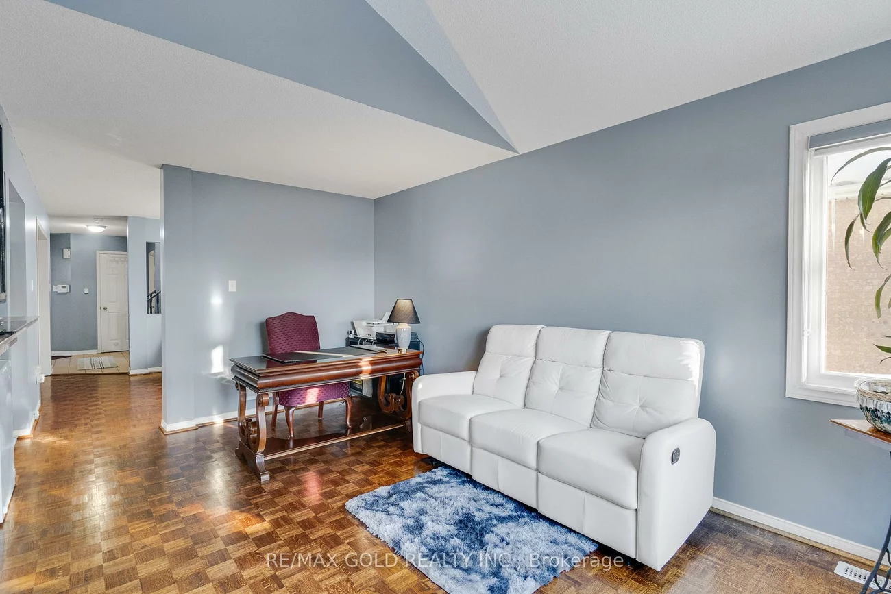 5, Furrows, Heart Lake West, Brampton